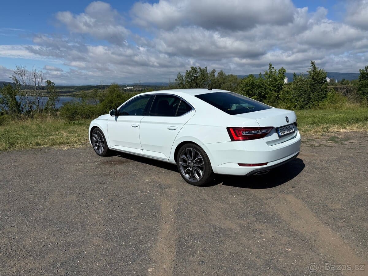 2016 Škoda SUPERB - 2