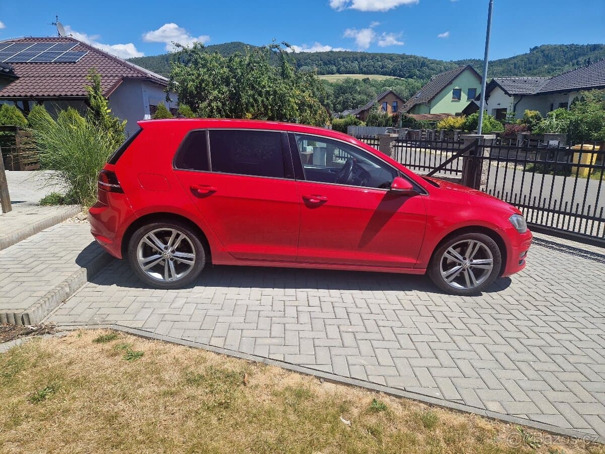 2017 Volkswagen GOLF - 2
