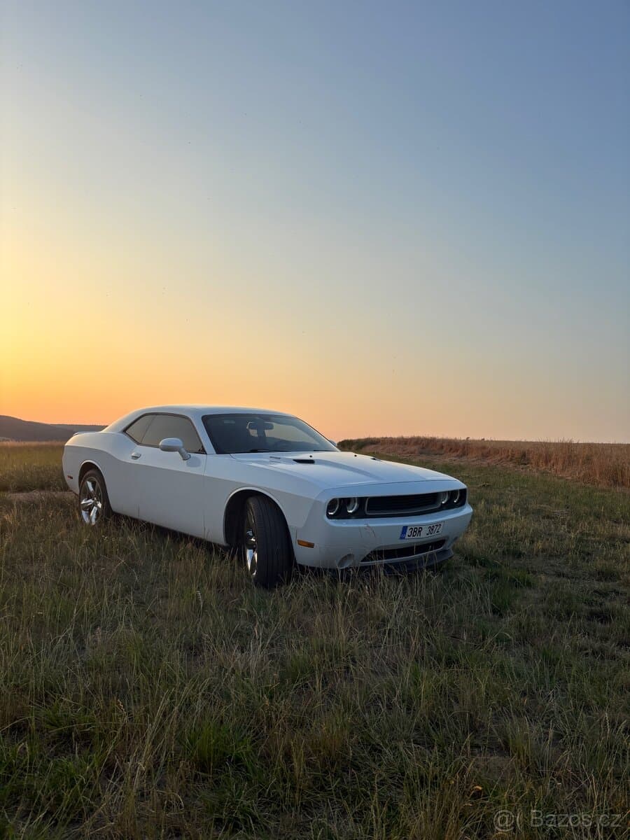 2012 Dodge CHALLENGER - 2