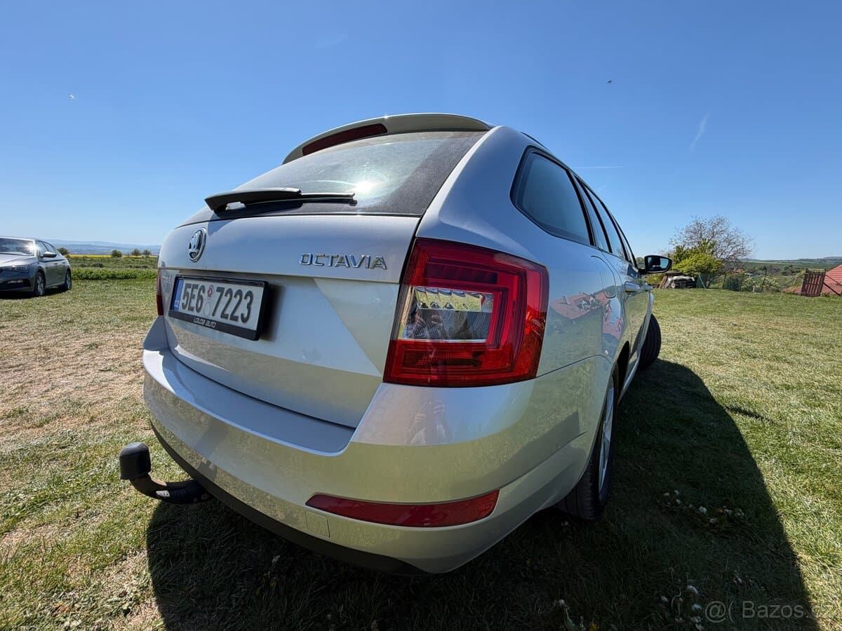 Škoda OCTAVIA - 2