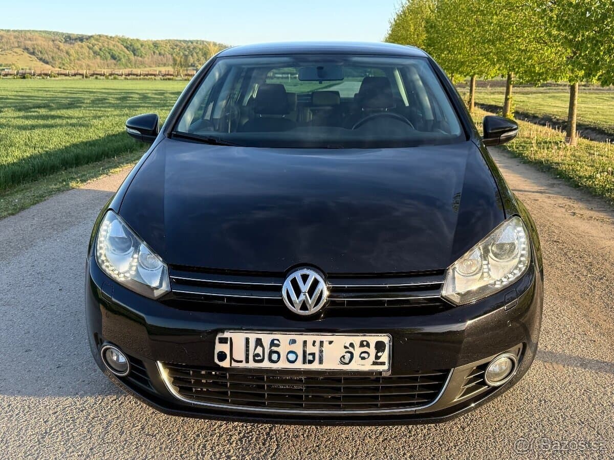 2011 Volkswagen GOLF - 2