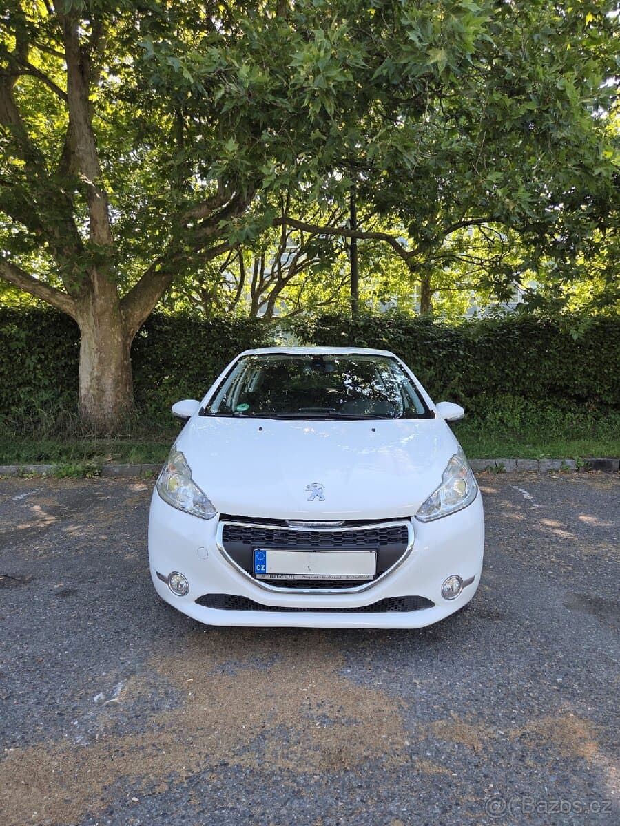 2013 Peugeot 208 - 2