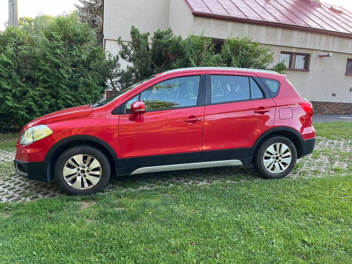 2014 Suzuki S-CROSS - 2