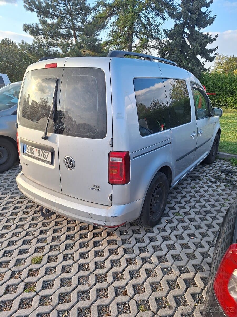 2015 Volkswagen CADDY - 2