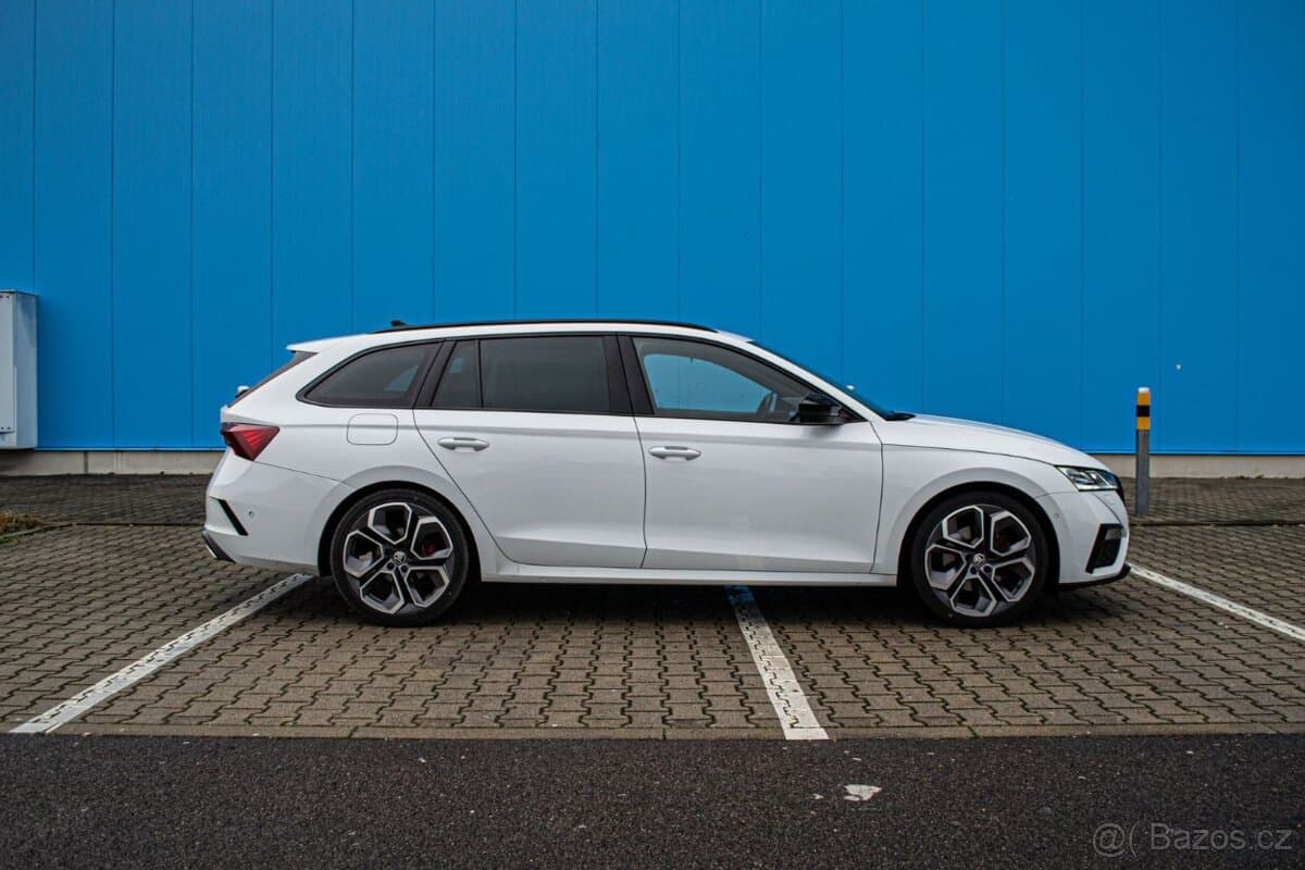 2022 Škoda OCTAVIA - 2
