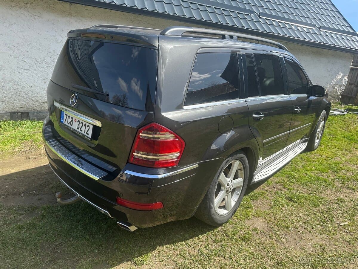 2007 Mercedes-Benz GL - 2