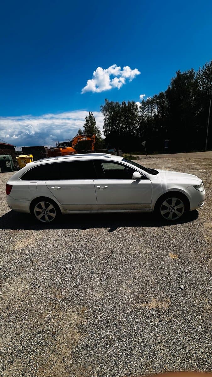 2010 Škoda SUPERB - 2