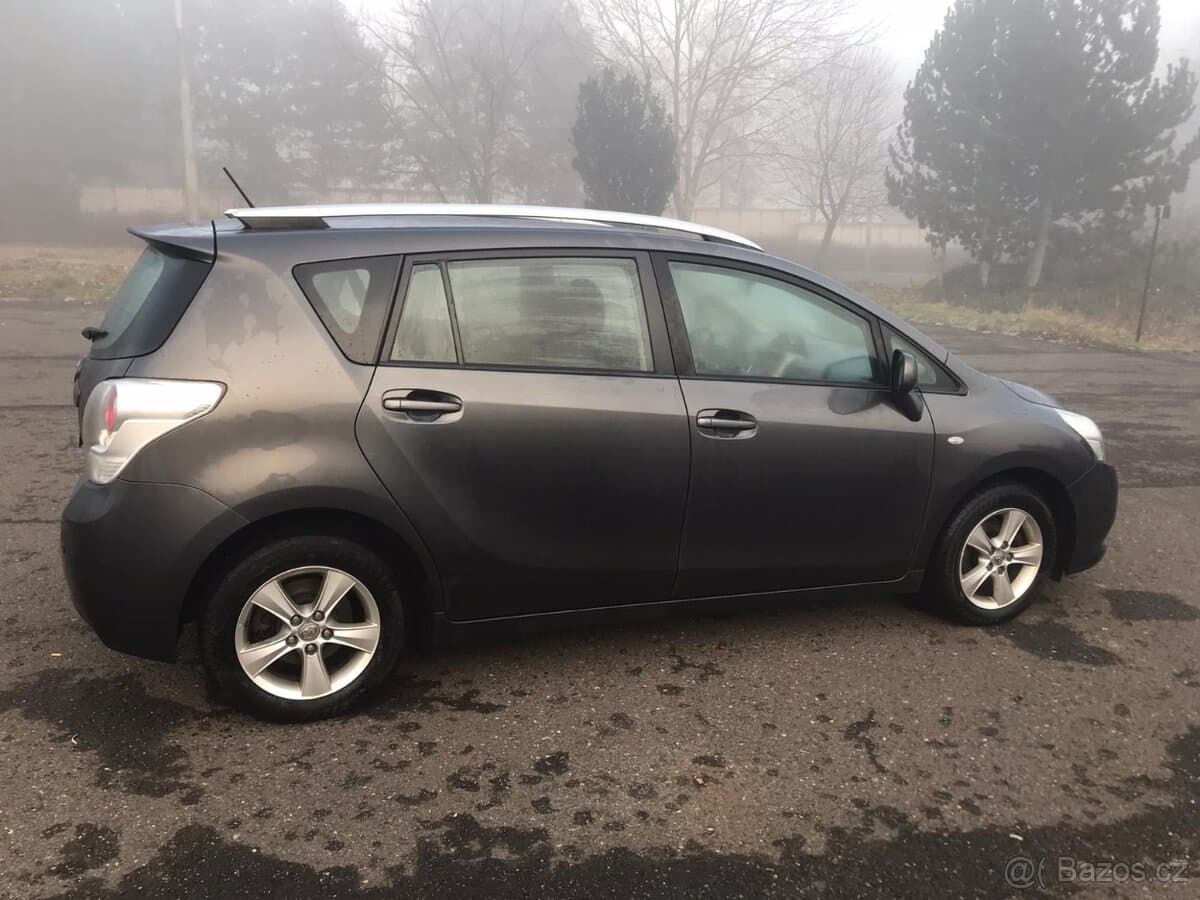2009 Toyota VERSO - 2