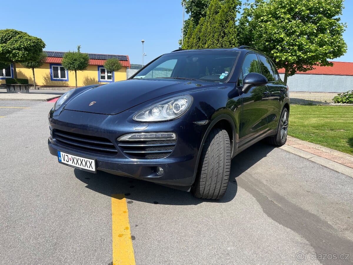 2012 Porsche CAYENNE - 2