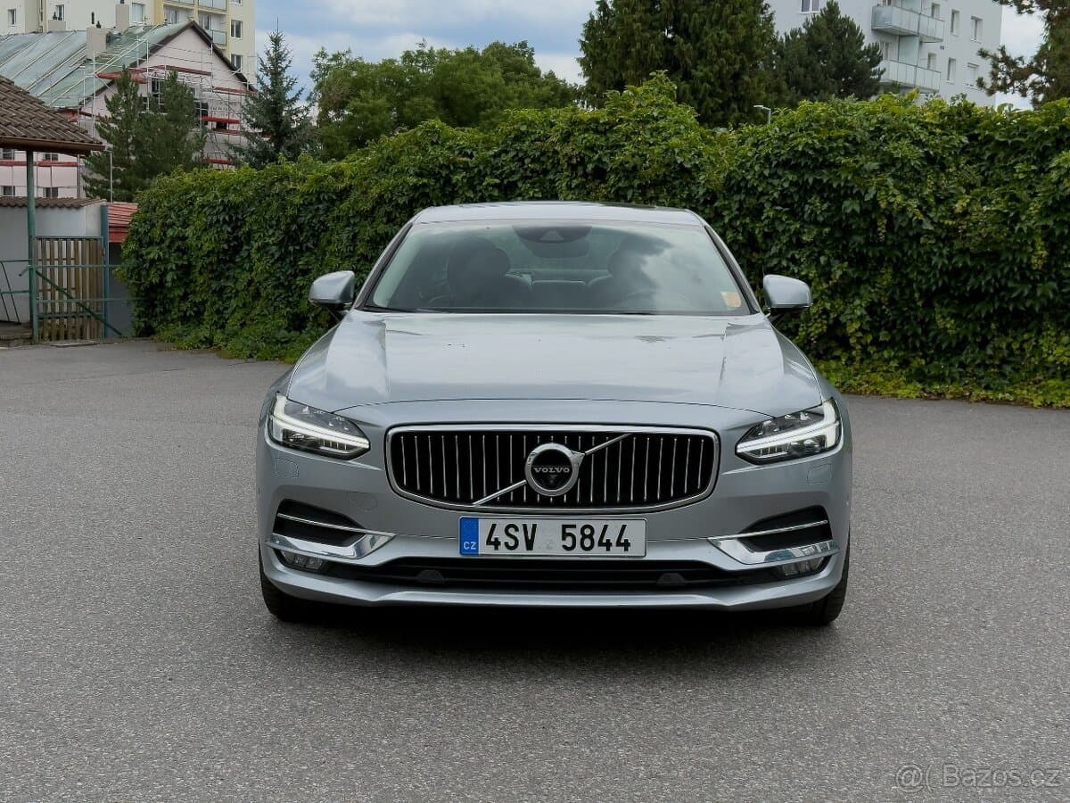 2017 Volvo S90 - 2