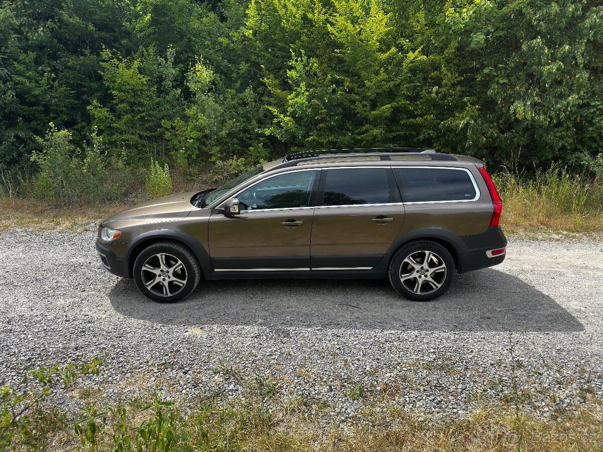 2012 Volvo XC70 - 2