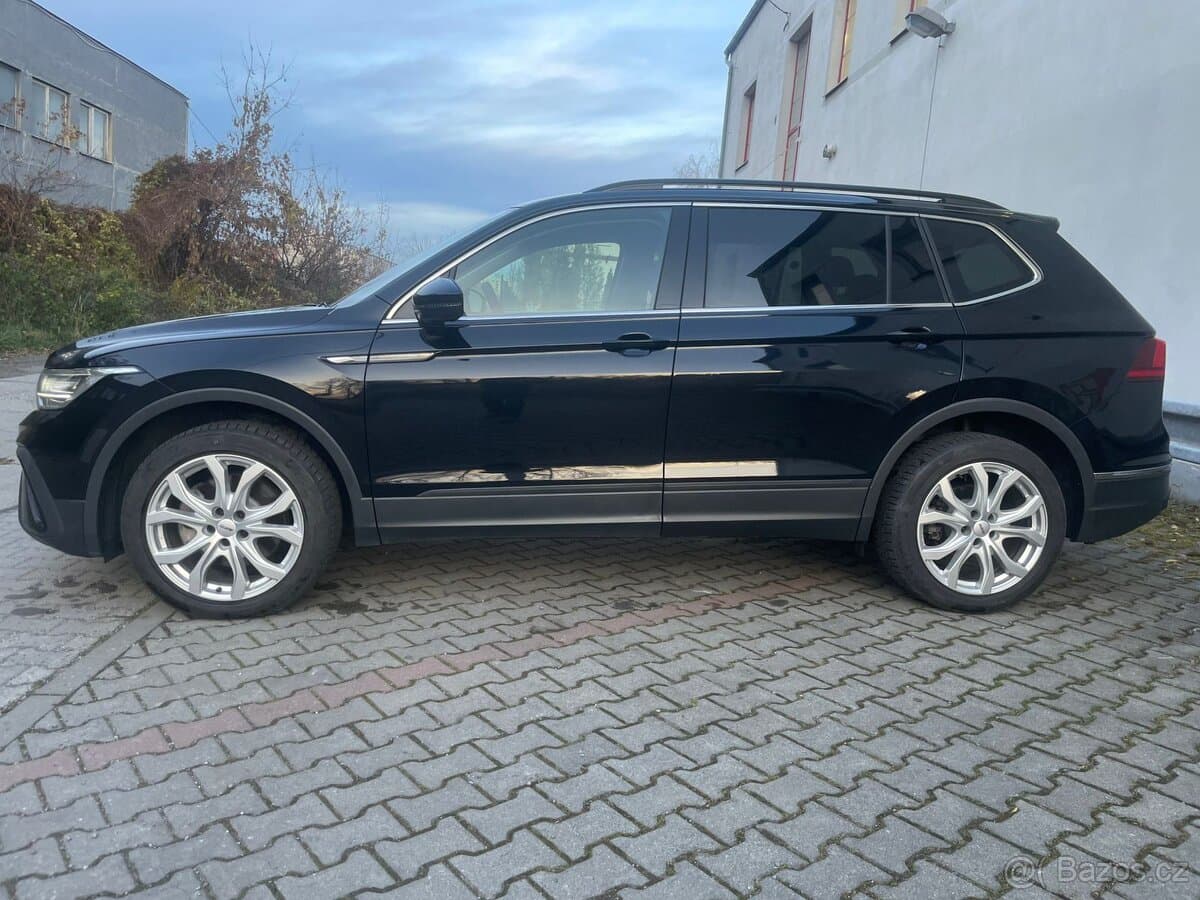 2023 Volkswagen TIGUAN - 2