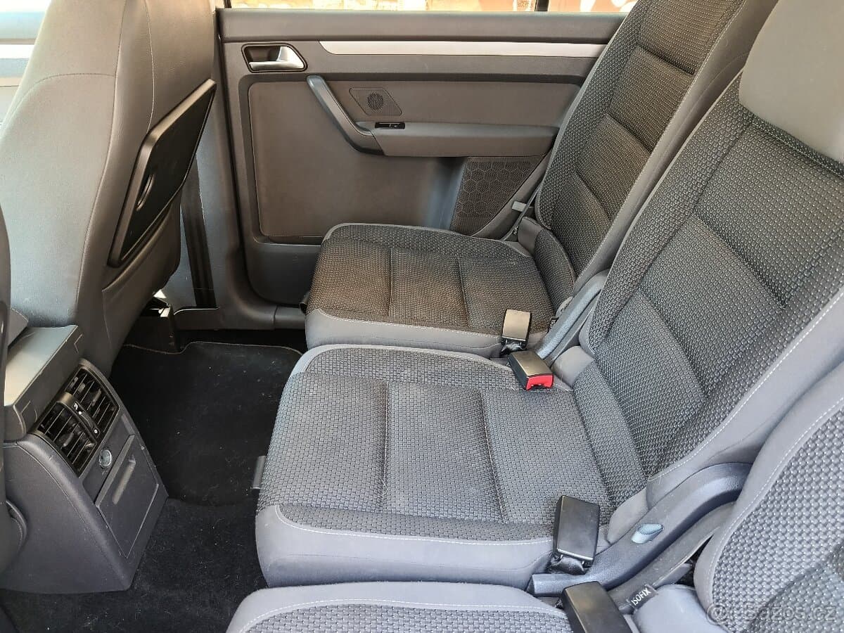 2011 Volkswagen TOURAN - 2