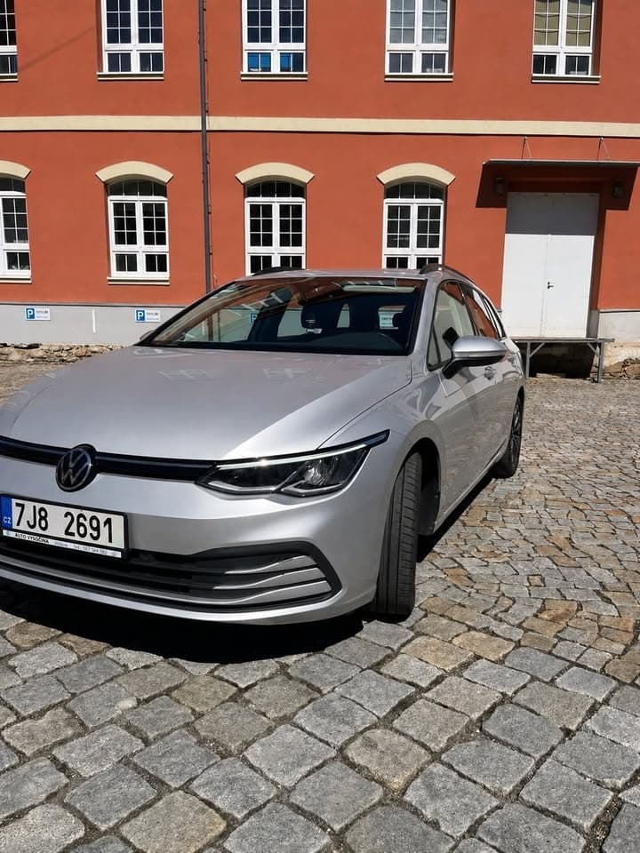 2021 Volkswagen GOLF - 2