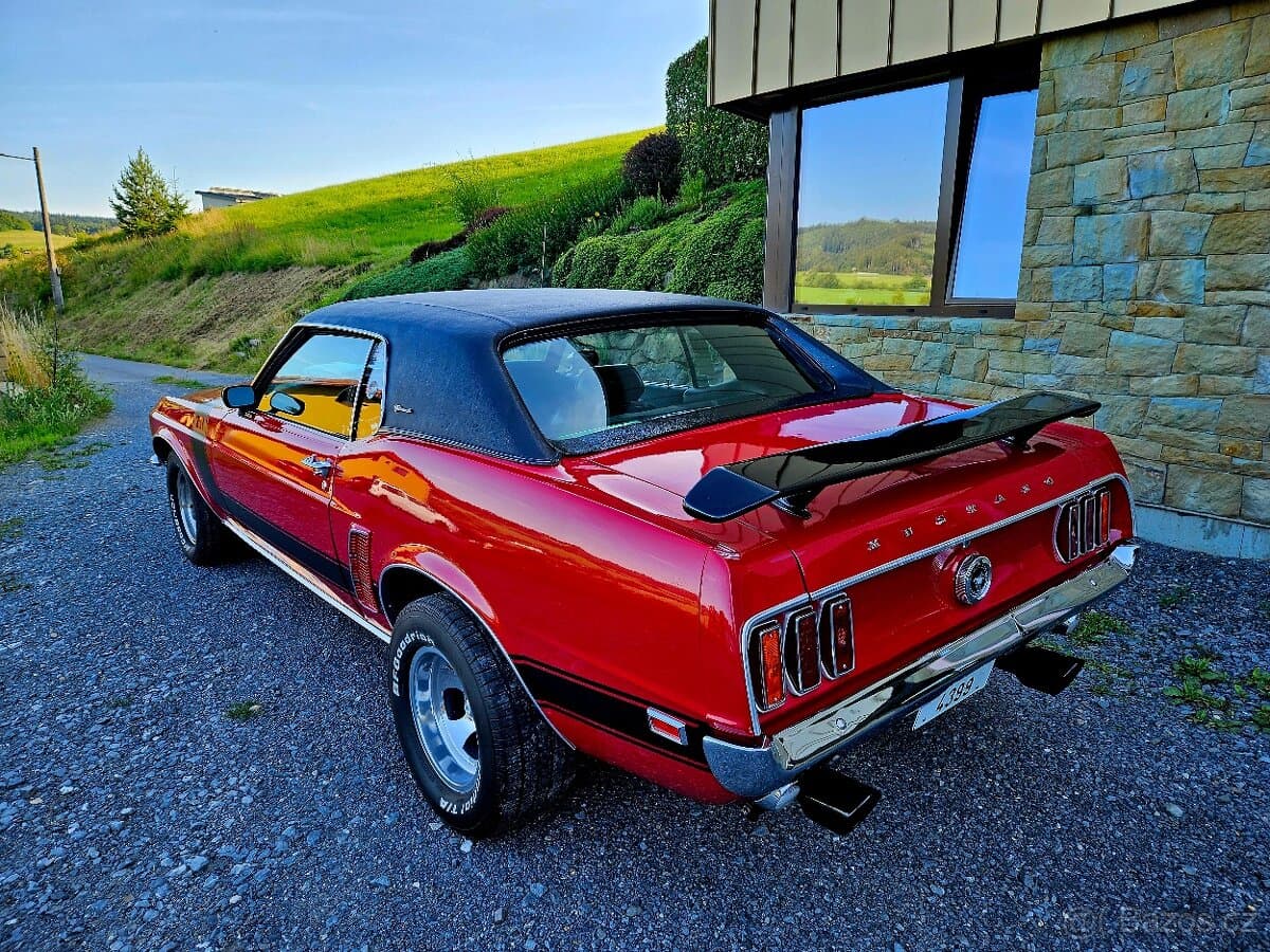 1969 Ford MUSTANG - 2