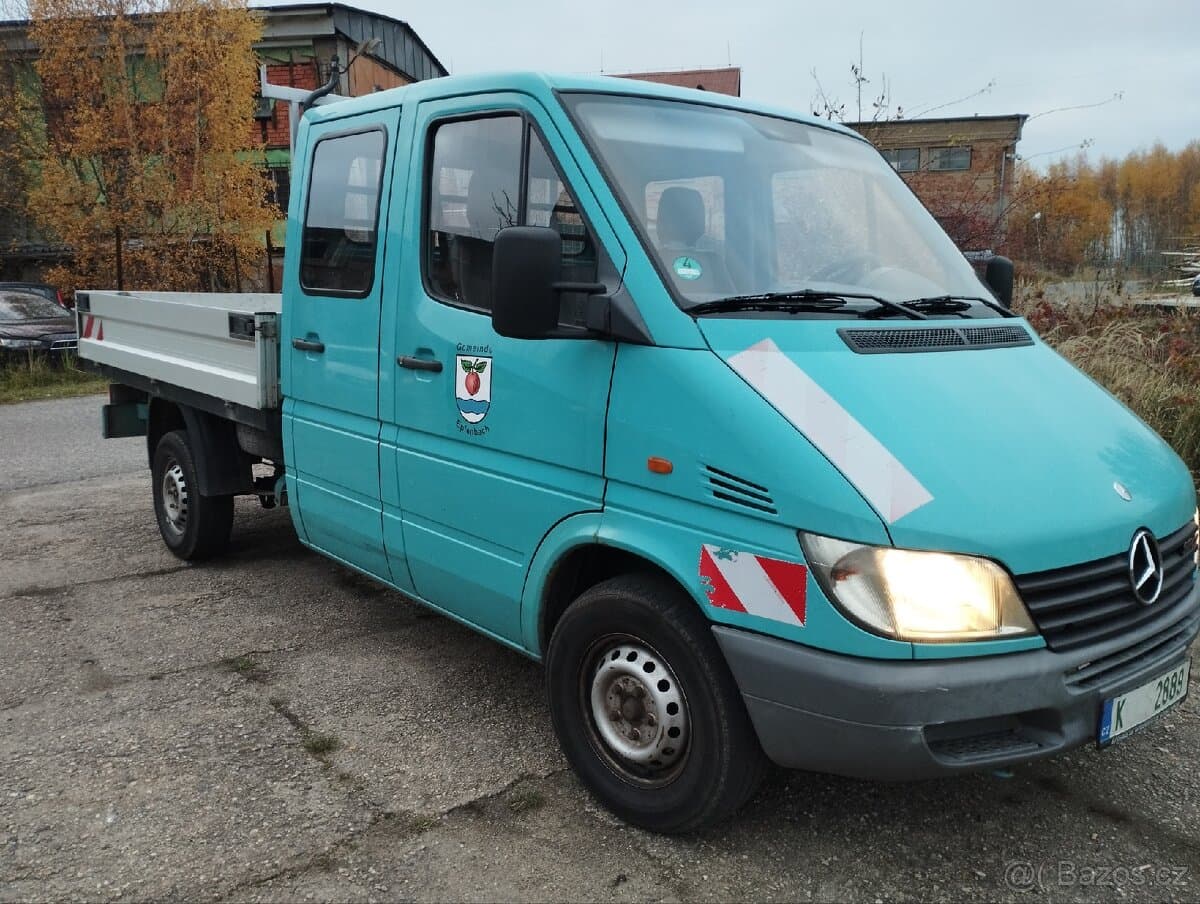 2002 Mercedes-Benz SPRINTER - 2