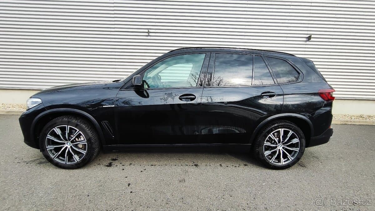 2022 BMW X5 - 2