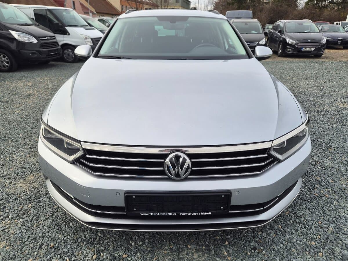 2015 Volkswagen PASSAT - 2