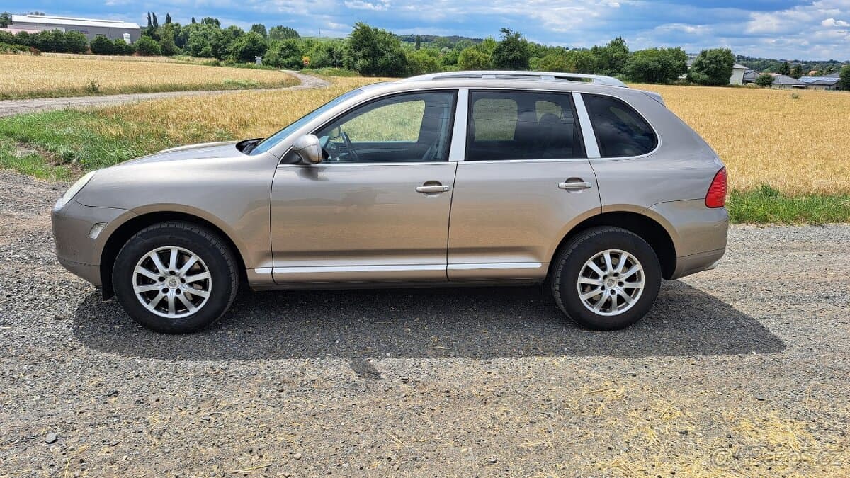 2005 Porsche CAYENNE - 2