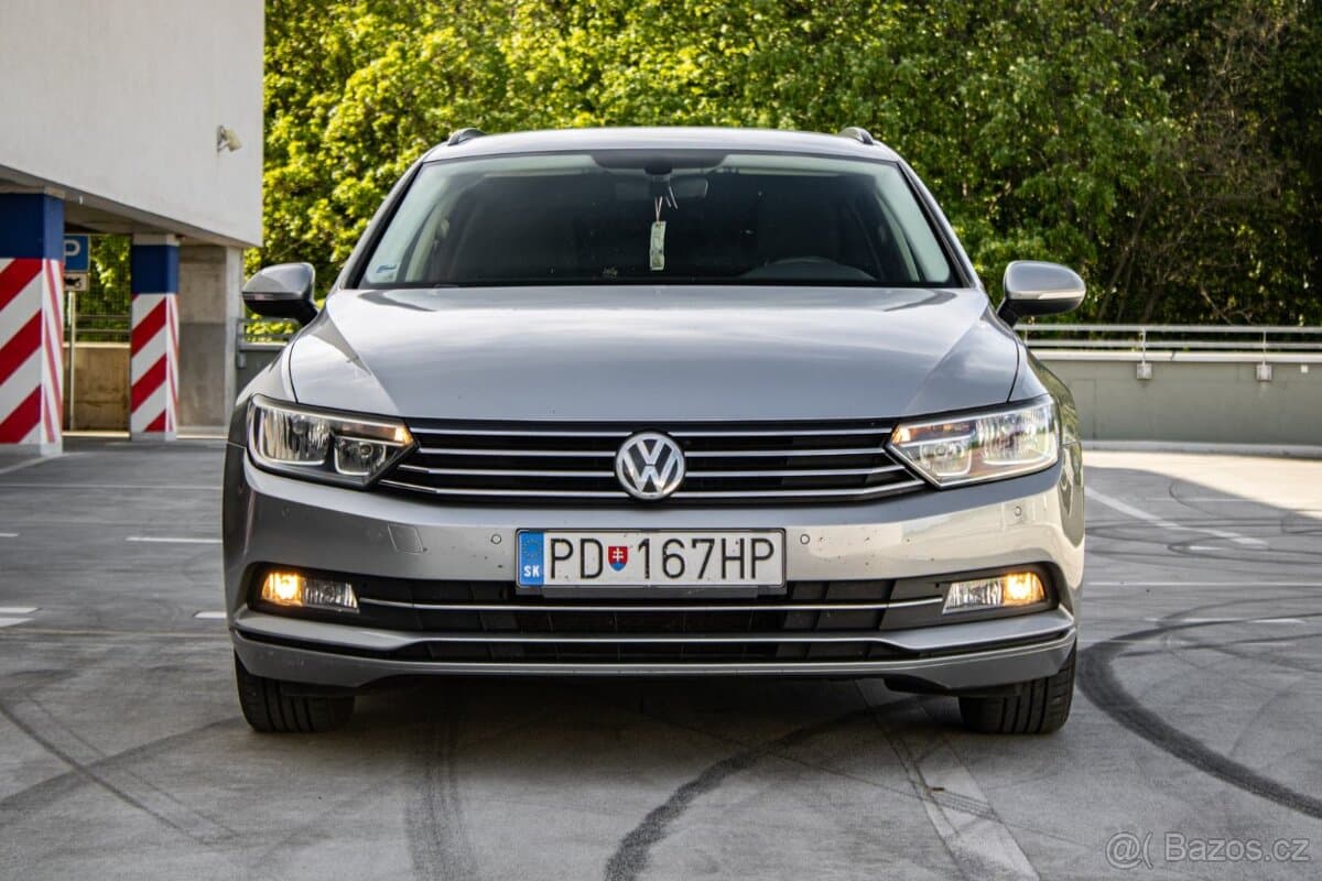 2015 Volkswagen PASSAT - 2