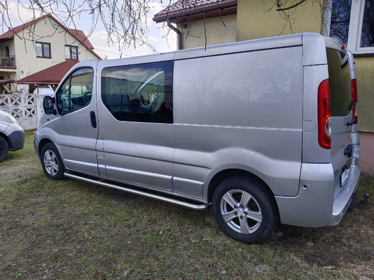 2011 Opel VIVARO - 2