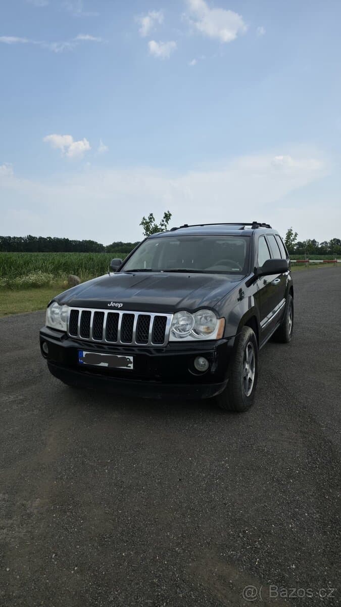 2005 Jeep CHEROKEE - 2