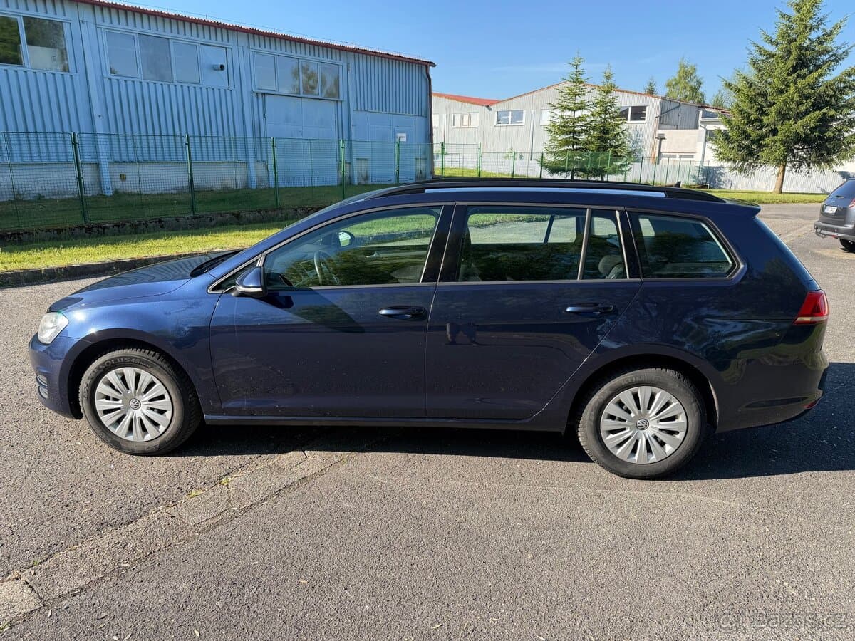 2013 Volkswagen GOLF - 2