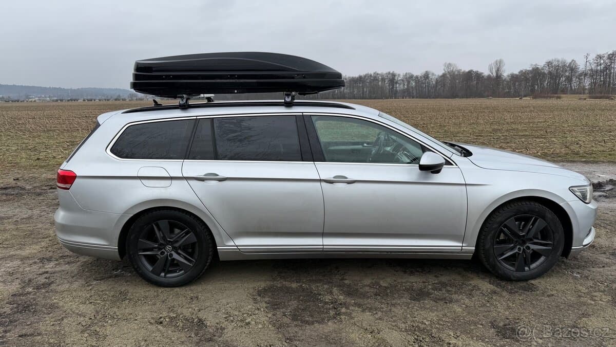 2015 Volkswagen PASSAT - 2