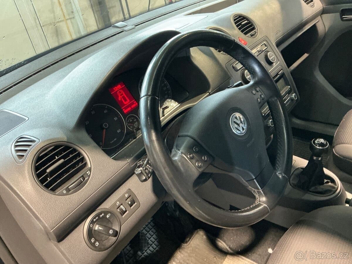 2010 Volkswagen CADDY - 2