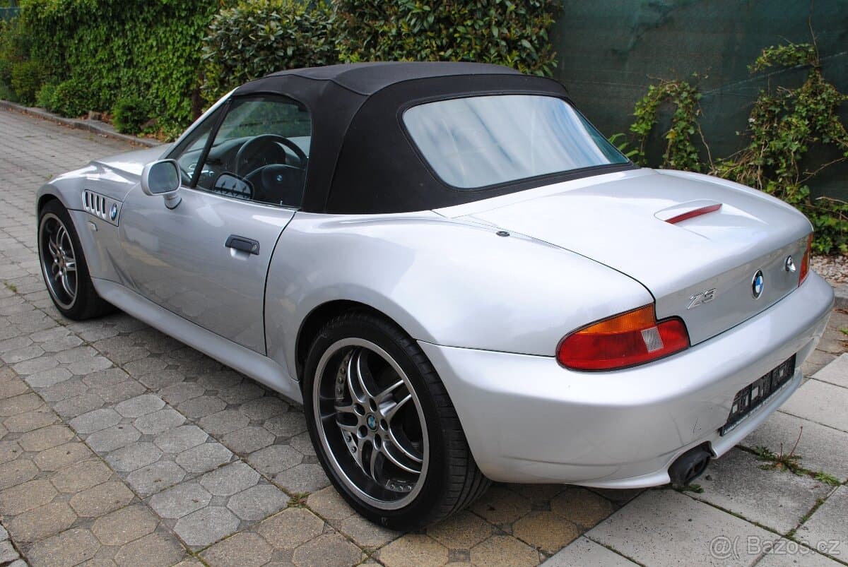 2001 BMW Z3 - 2
