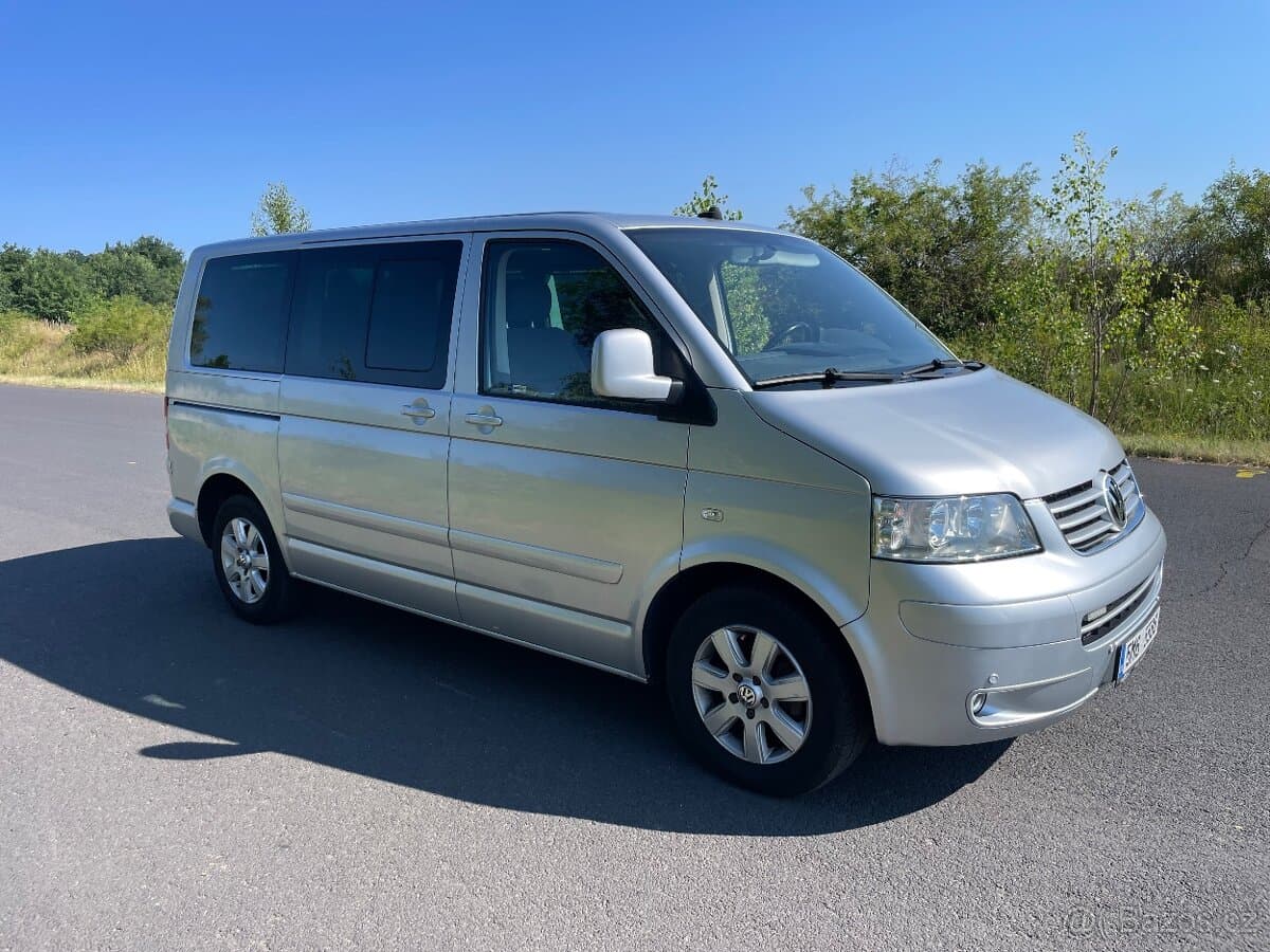 2004 Volkswagen MULTIVAN - 2
