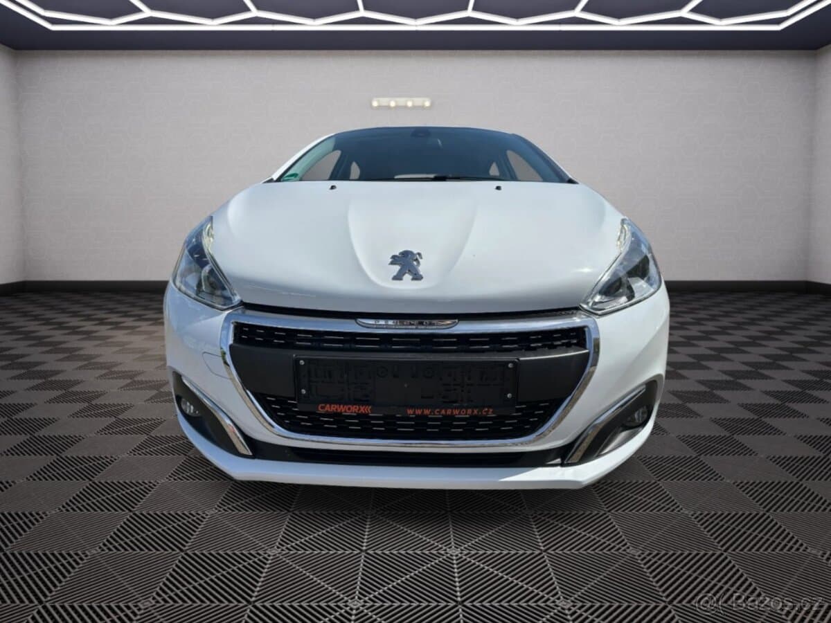 Peugeot 208 - 2