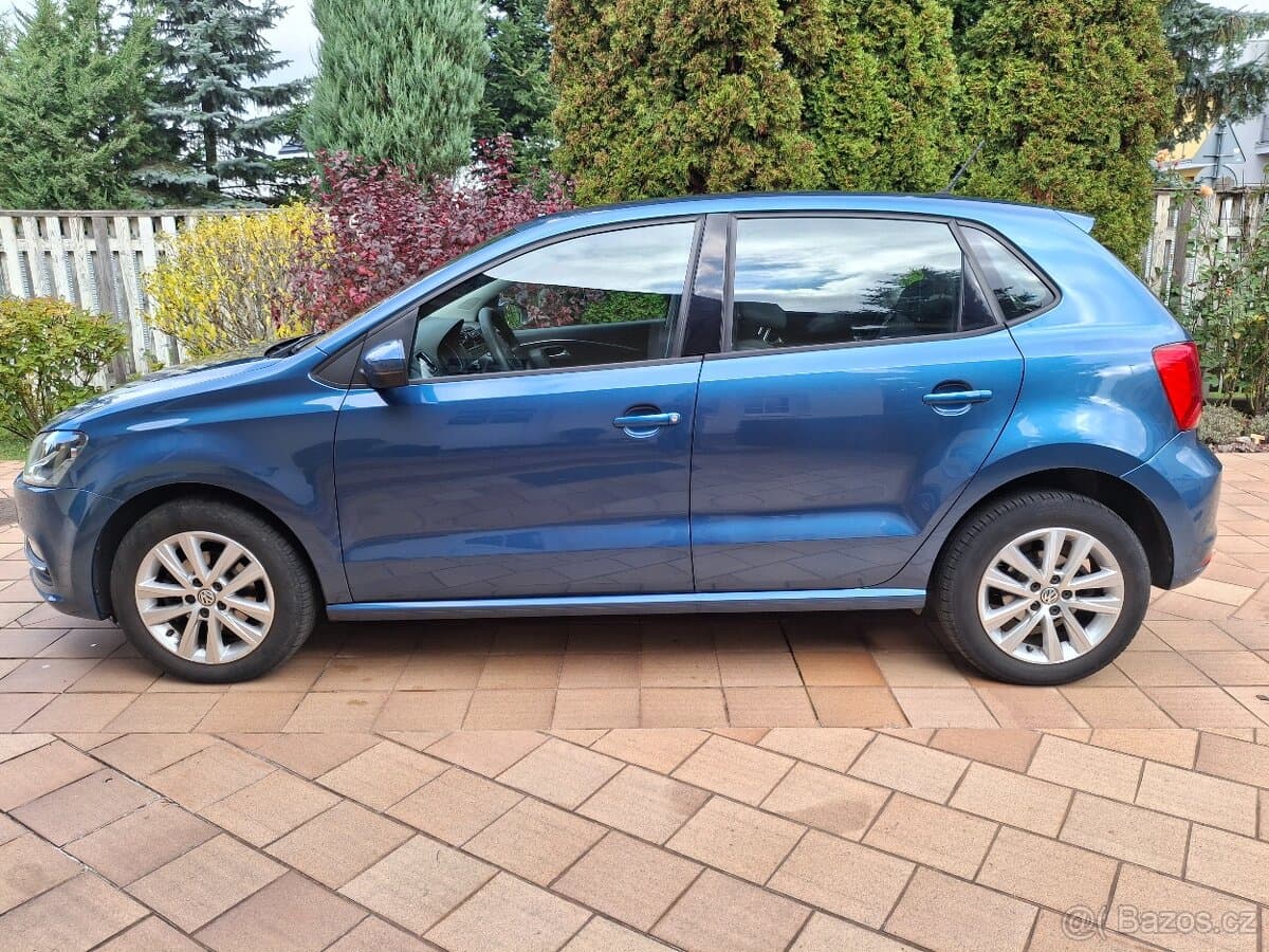 2015 Volkswagen POLO - 2