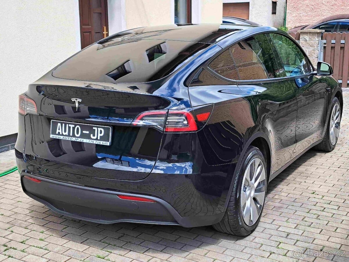 2023 Tesla MODEL Y - 2
