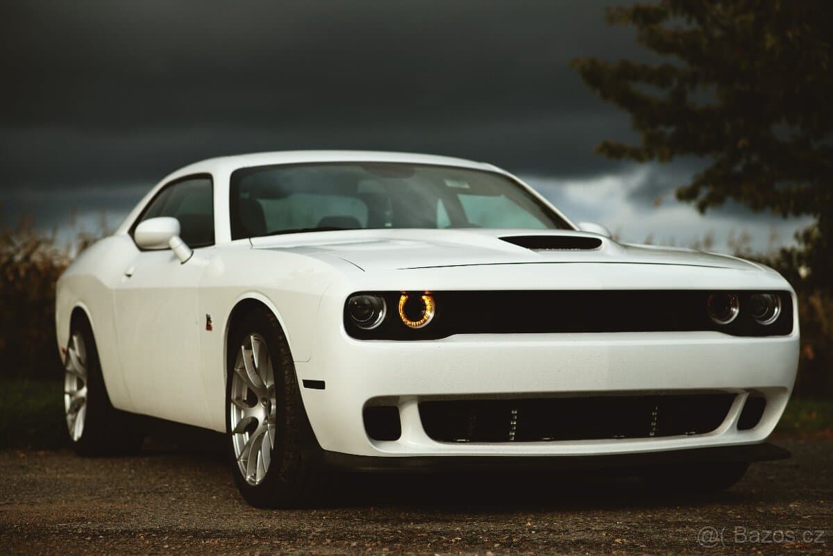 2019 Dodge CHALLENGER - 2