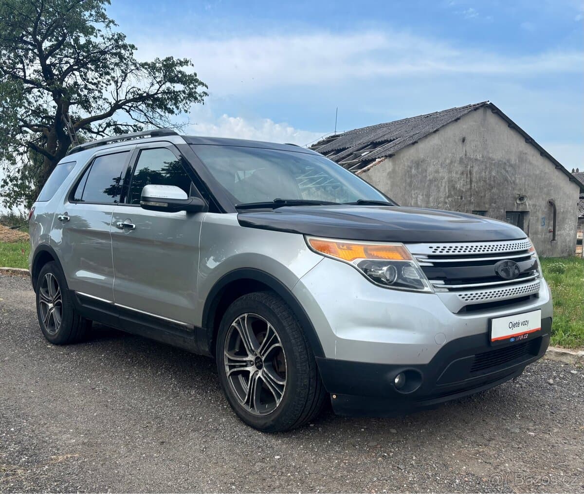 Ford EXPLORER - 2