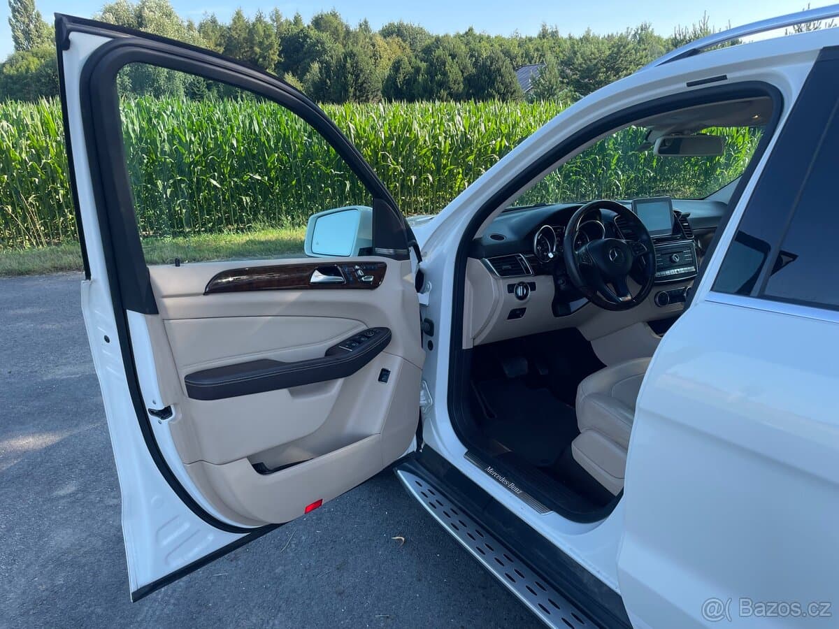 2018 Mercedes-Benz GL - 2