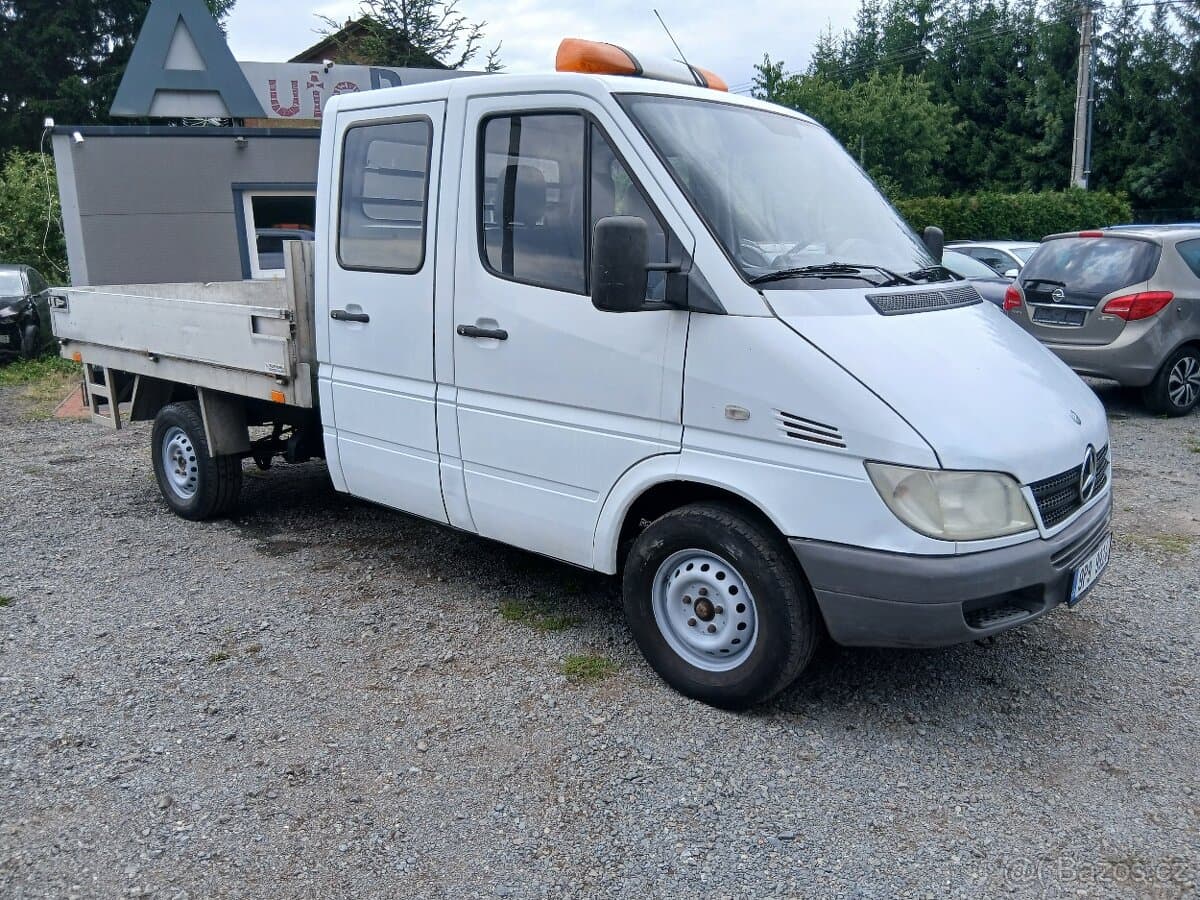 2003 Mercedes-Benz SPRINTER - 2
