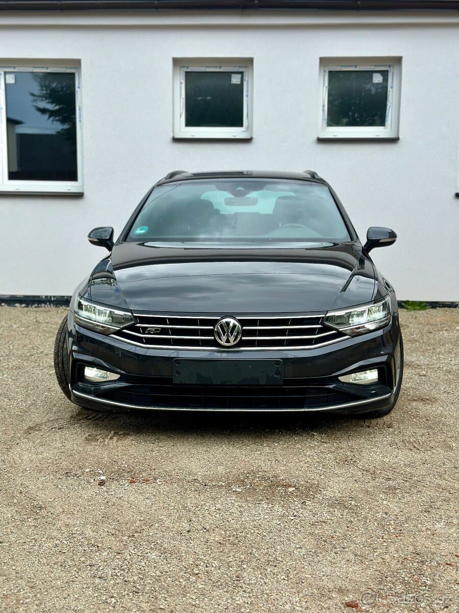 2020 Volkswagen PASSAT - 2