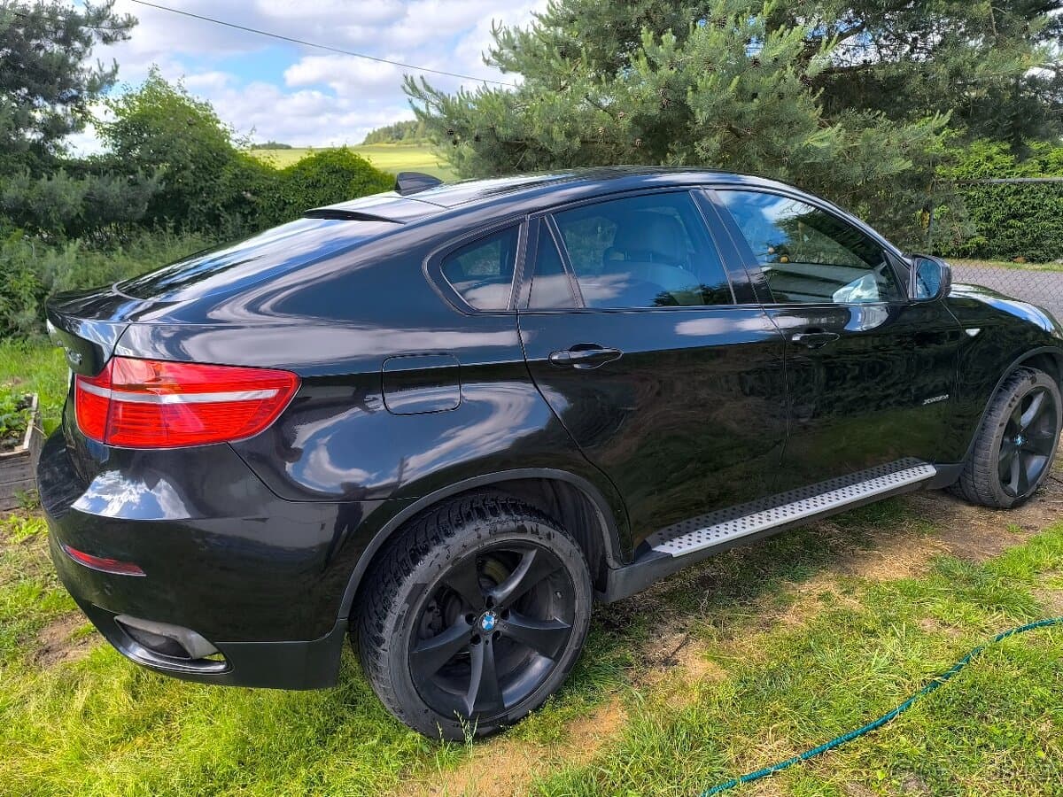 2010 BMW X6 - 2