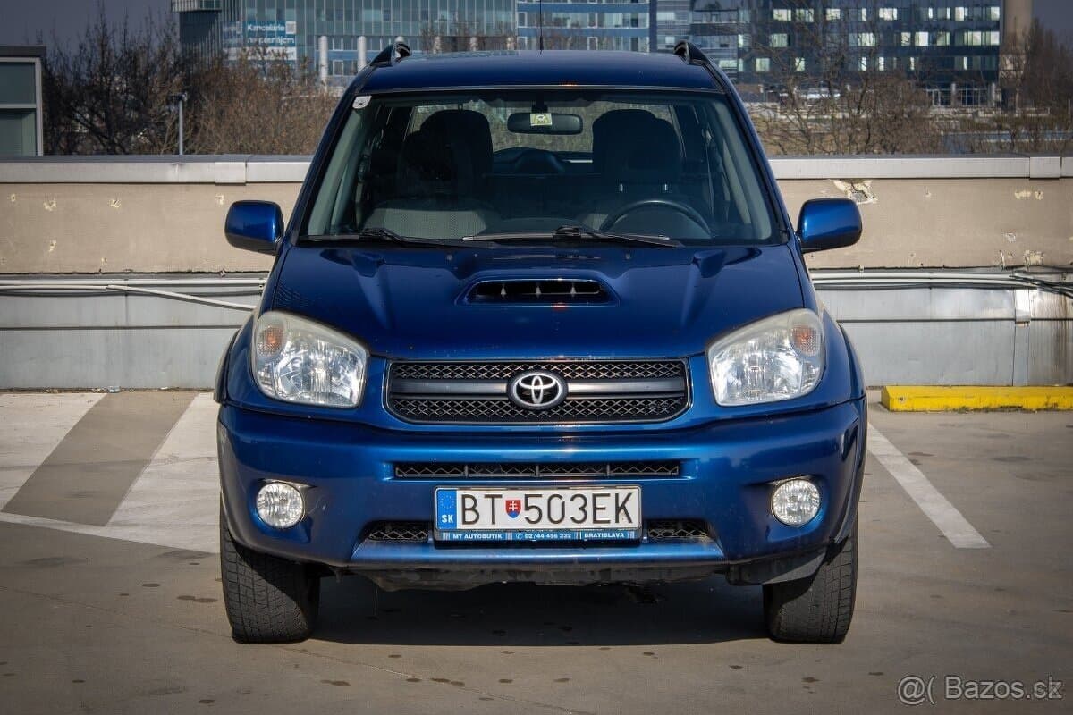 2005 Toyota RAV4 - 2