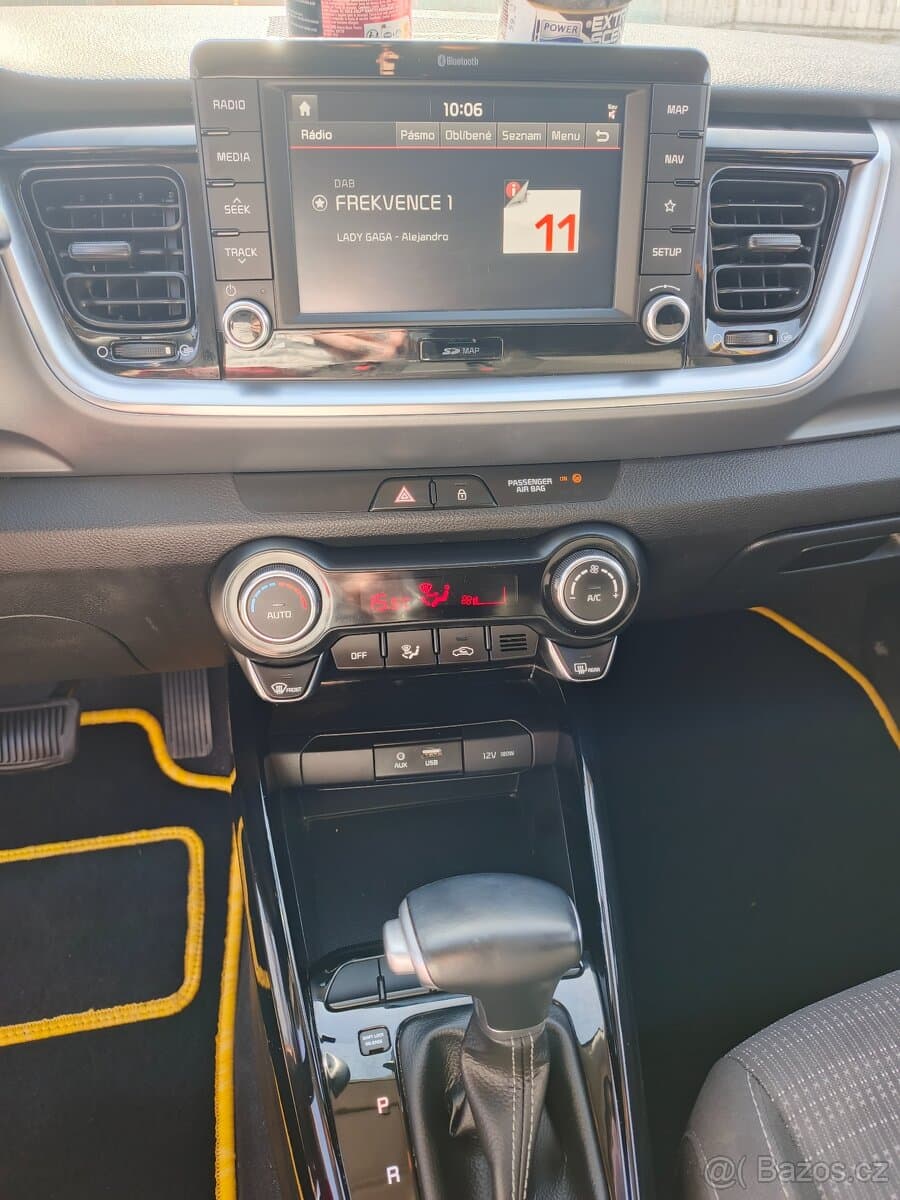 Kia STONIC - 2