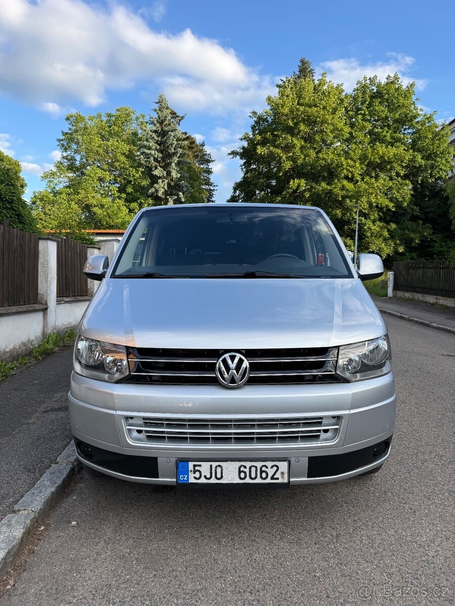 2010 Volkswagen CARAVELLE - 2