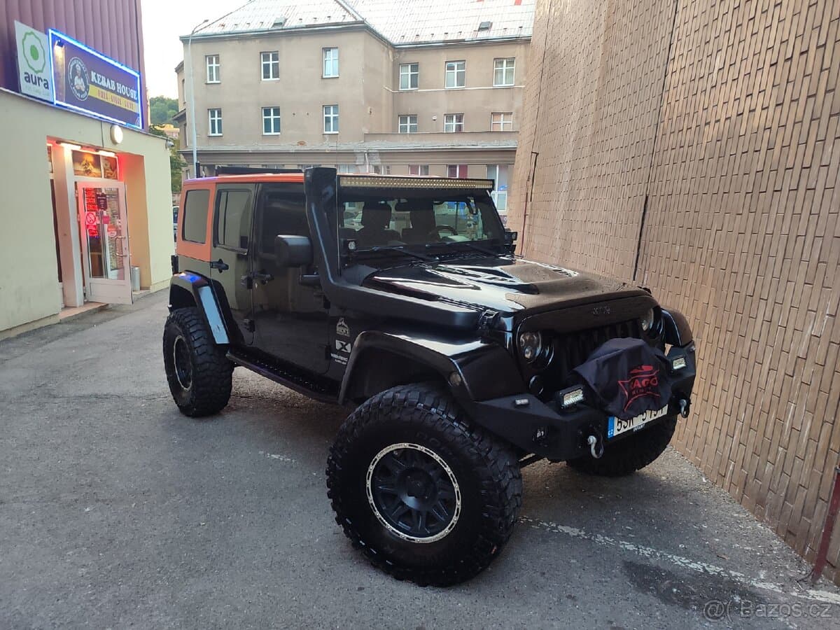 2009 Jeep WRANGLER - 2