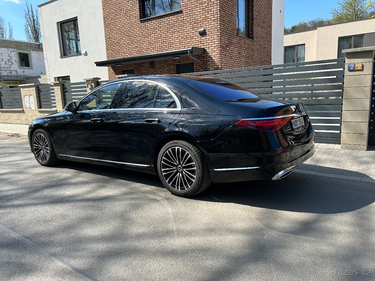 2021 Mercedes-Benz OSTATNÍ - 2