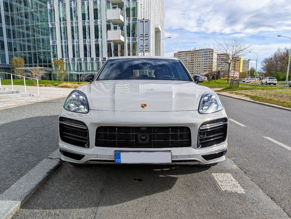 2022 Porsche CAYENNE - 2