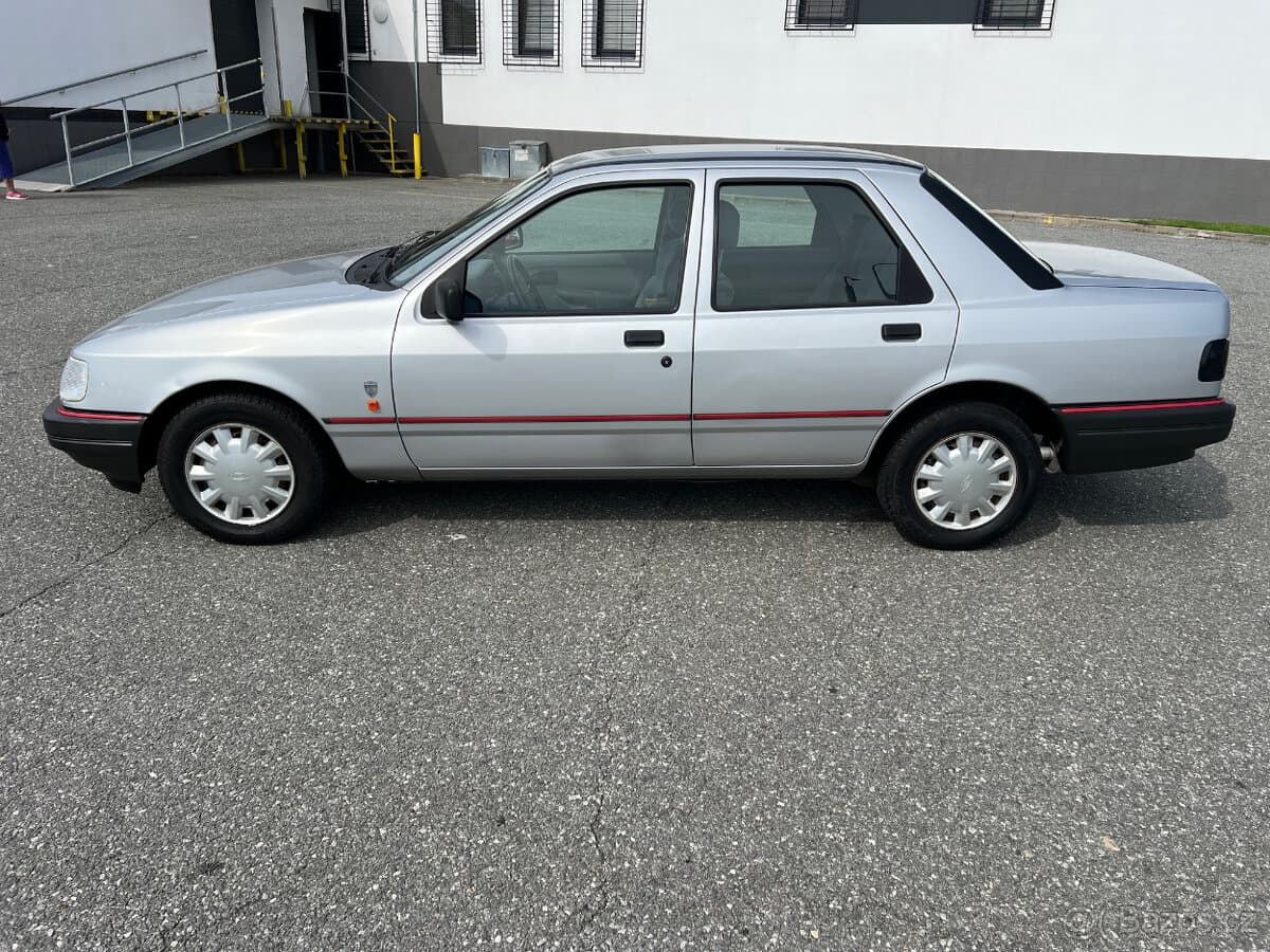 1990 Ford SIERRA - 2