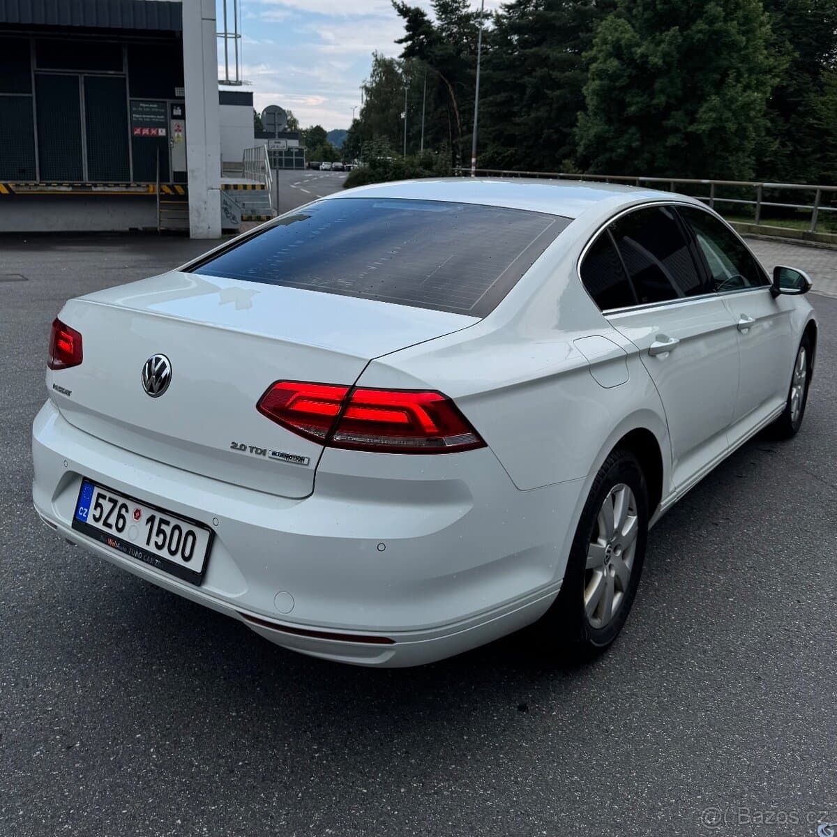 2015 Volkswagen PASSAT - 2