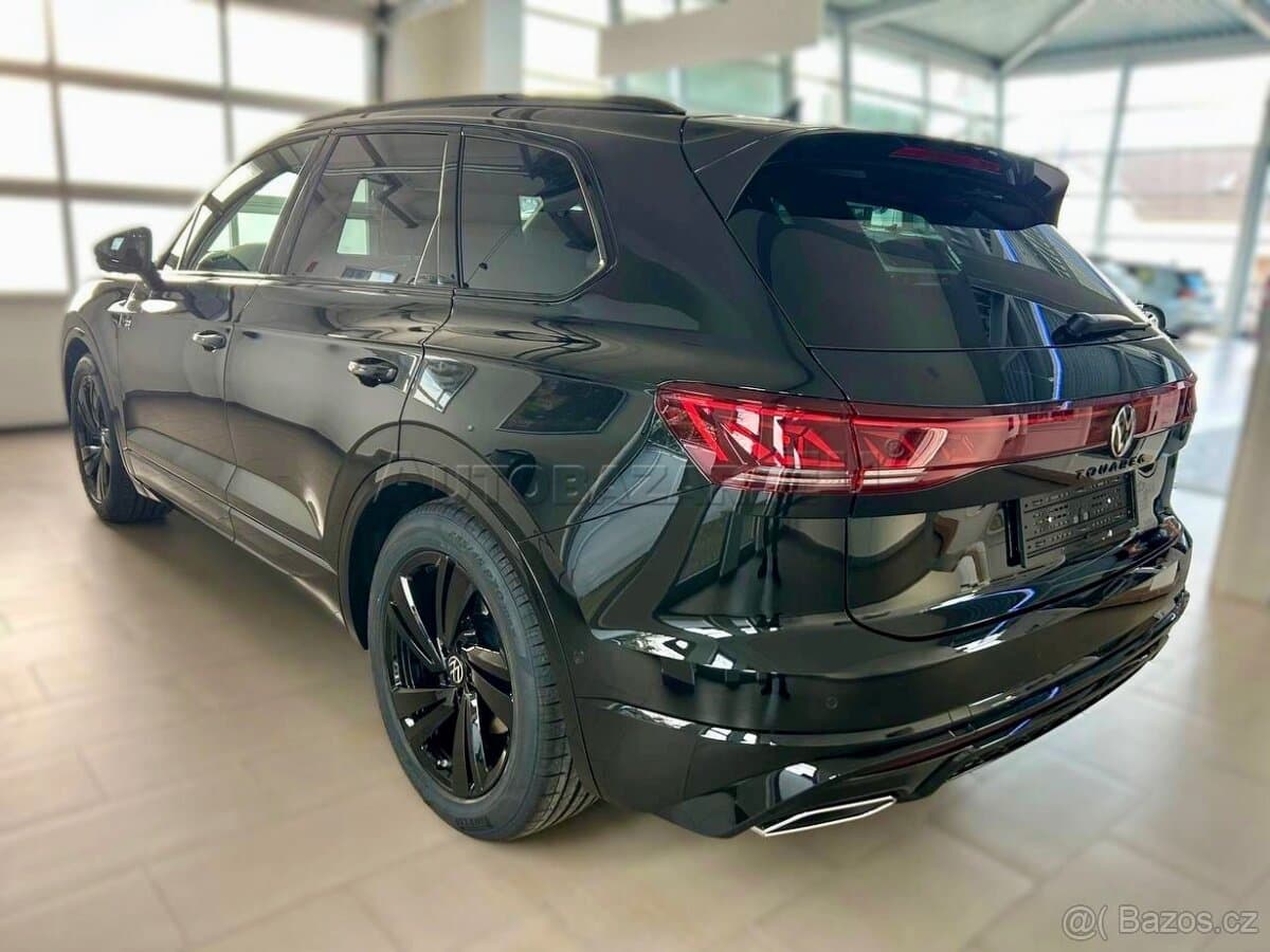 2026 Volkswagen TOUAREG - 2