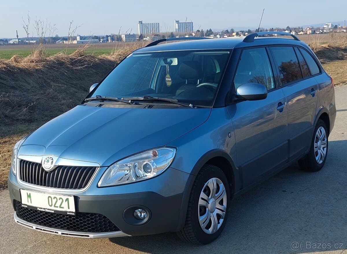2010 Škoda FABIA - 2